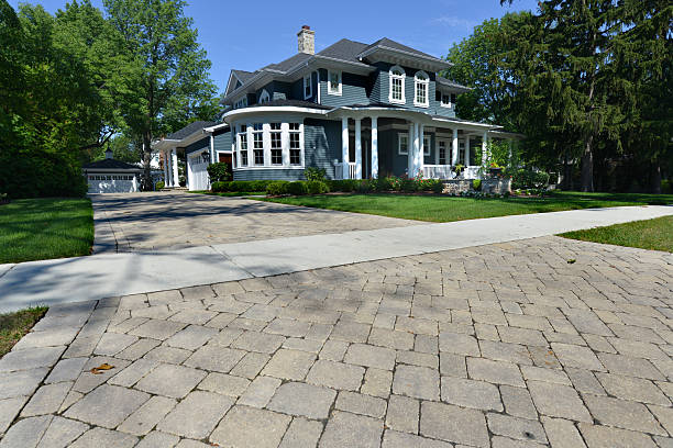 Best Residential Driveway Paver Services  in Chicago Ridge, IL
